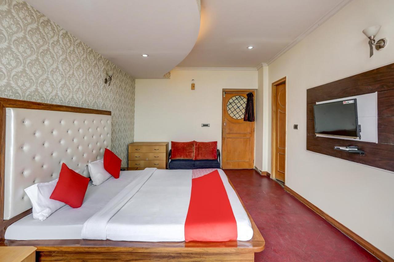 Oyo 71042 Sahara Estate Hotel Gorakhpur Luaran gambar